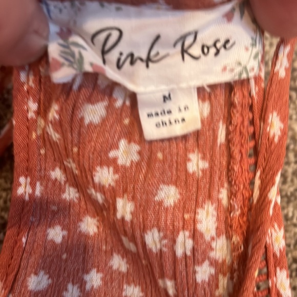 Cute summer blouse - Picture 2 of 3